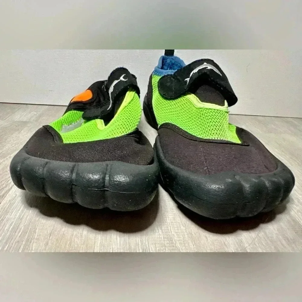 Water Shoes Size 2/3 Green Neon Kids Youth Toddler Shark